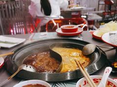 -生活如沸·顺德水牛奶火锅(大学路店)