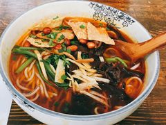 -陈记柳州螺蛳粉(大坪店)