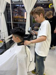 -U·NI SALON 造型