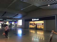 -颜家辣酱鸭(长沙南站高铁店)