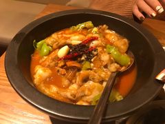 -云海肴·汽锅鸡·云南菜(天山百盛优客店)