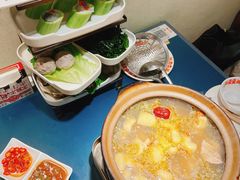 潮汕喜滋滋滋补醉鸡-邹开喜·小海鲜醉鸡煲·潮汕鲜切牛肉店(襄阳北路店)