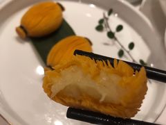 猫山王榴莲酥-东富酒家(龙湖西溪天街店)