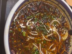 -云阿蛮云南生烫牛肉米线(奉贤路店)