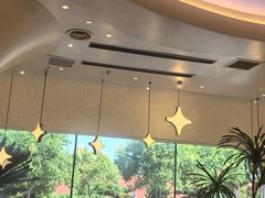 -小董哥烤串·爆汁大油边(故宫店)