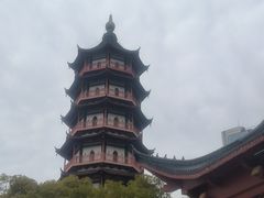 -绳金塔