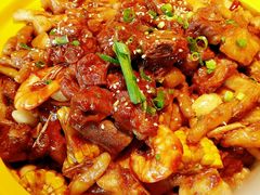 -多嘴超级肉蟹煲(杉杉国潮主题店)