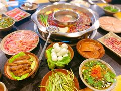 -周幺妹重庆老火锅(银泰城总店)