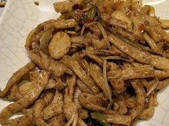 -寂寞的豆芽 烧烤酒场(丽景店)