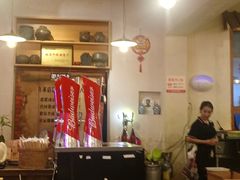 -霄汉牛三鲜湖北砂锅菜(万松园2店)