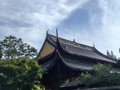 -龙华寺