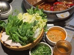 -巴奴毛肚火锅(二七万达店)