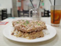 滑蛋牛肉梅菜肉饼饭-好好滋味茶餐厅