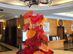 -深圳富苑皇冠假日套房酒店