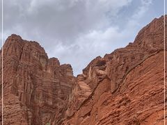 -天山神秘大峡谷
