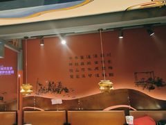 -老牌坊云南鱼豆花火锅(哈西万达店)
