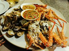 -Red Lobster