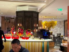 -松咖啡自助餐厅·松北香格里拉