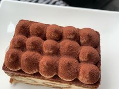 -星巴克(南宁民歌湖店)