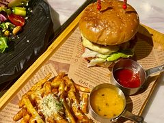 -STARRY CAFE & LOUNGE BAR(高新店)