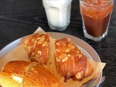 杏仁牛角包-来回·咖啡(钟村咖啡豆店)