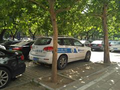 场地-国雅大厦-停车场