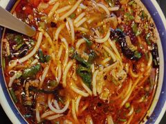 招牌生烫牛肉米线-云阿蛮云南生烫牛肉米线(奉贤路店)