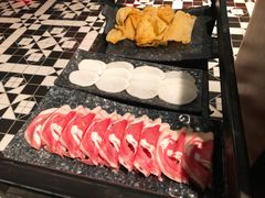内蒙羔羊肉-哥老官重庆美蛙鱼头(宝山龙湖店)