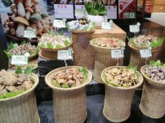 -黔蘑菇四季餐厅(观山湖店)