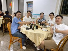 -标记美食新鲜猪杂(兴南大道店)