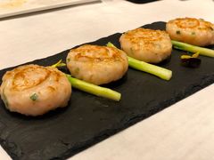 顺德煎虾饼-Yan Ting 宴庭中餐厅(上海静安瑞吉酒店)