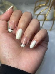 -小黑瓶美甲美睫
