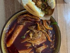 -老字号杨坡红油米线腊汁肉夹馍(东四道巷店)