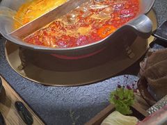 -湊湊火锅·茶憩(南京东路悦荟店)