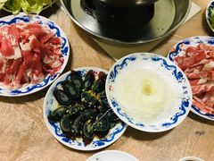 粉丝-鑫龙火锅城(经二纬四店)