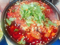 马路嫩牛肉-马路边边·成都串串(翠柏路店)
