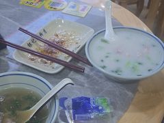 -银记肠粉店(市二宫店)