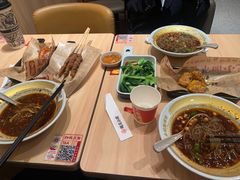 -遇见小面(东方宝泰店)