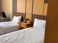 -怡庭S智能酒店(三亚大东海店)
