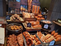 -红跑车(仙鹤街店)