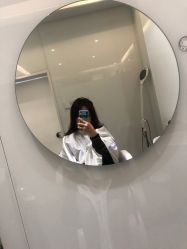 -LESSMORE科技头皮理容中心