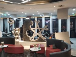 -TOP HAIR SALON