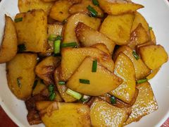 -芦茨金富饭庄·25年老字号·专做稻草鸡