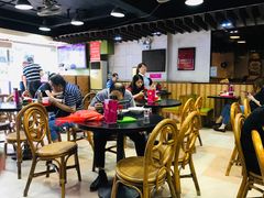 大堂-华辉拉肠(小北路店)