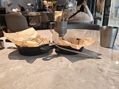 -必胜客(上海新南方商城PH店)