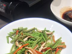 -香山湖家家宴(中山陵店)