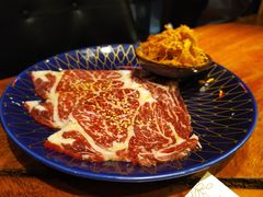 薄切牛外脊-肉魁屋·烧肉·烧鸟·酒场(高新店)