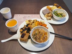 -鹈鹕素食餐厅自助餐部(正阳街店)