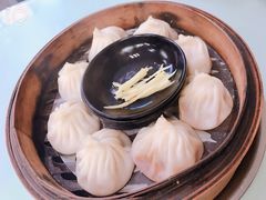 蟹黄小笼包-食惠里小笼包面馆(越秀店)