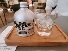 冷萃咖啡-玲婧胡同·生日蛋糕·餐厅(嘉里城店)